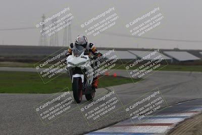 media/Nov-30-2025-TrackDaz (Sun) [[d8b22663df]]/A Group/Session 4 (Wheelie Bump)/